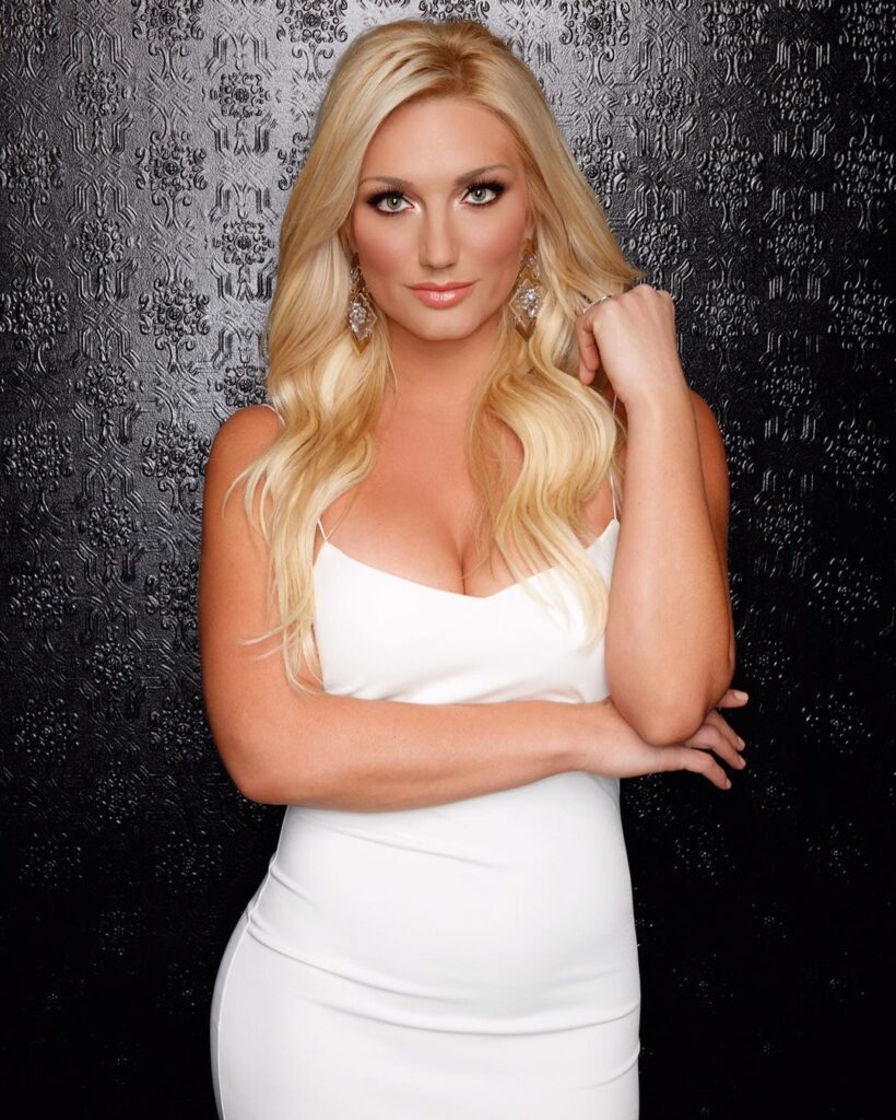 Discover Brooke Hogan Height: Key Facts You Should Know in 2025